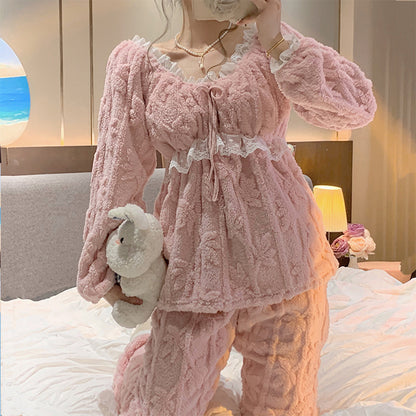 Women's Fashionable Flannel Lace Court Pajamas Suit