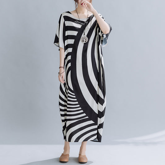 Robe longue imprimée à rayures pour femmes