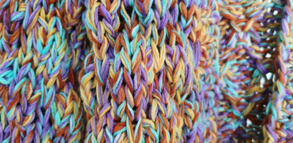 Cardigan tricoté à manches lanternes tissé arc-en-ciel VG tissé à la main