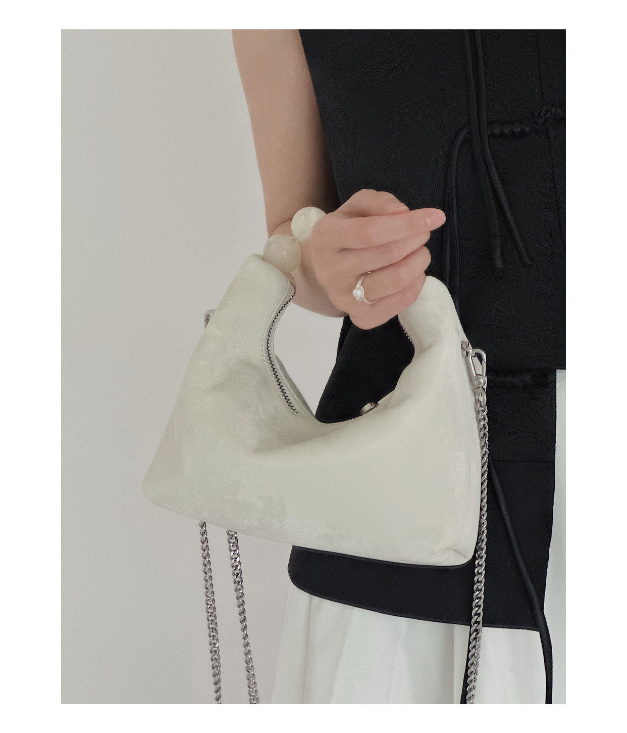 Bolso bandolera elegante y de moda para mujer