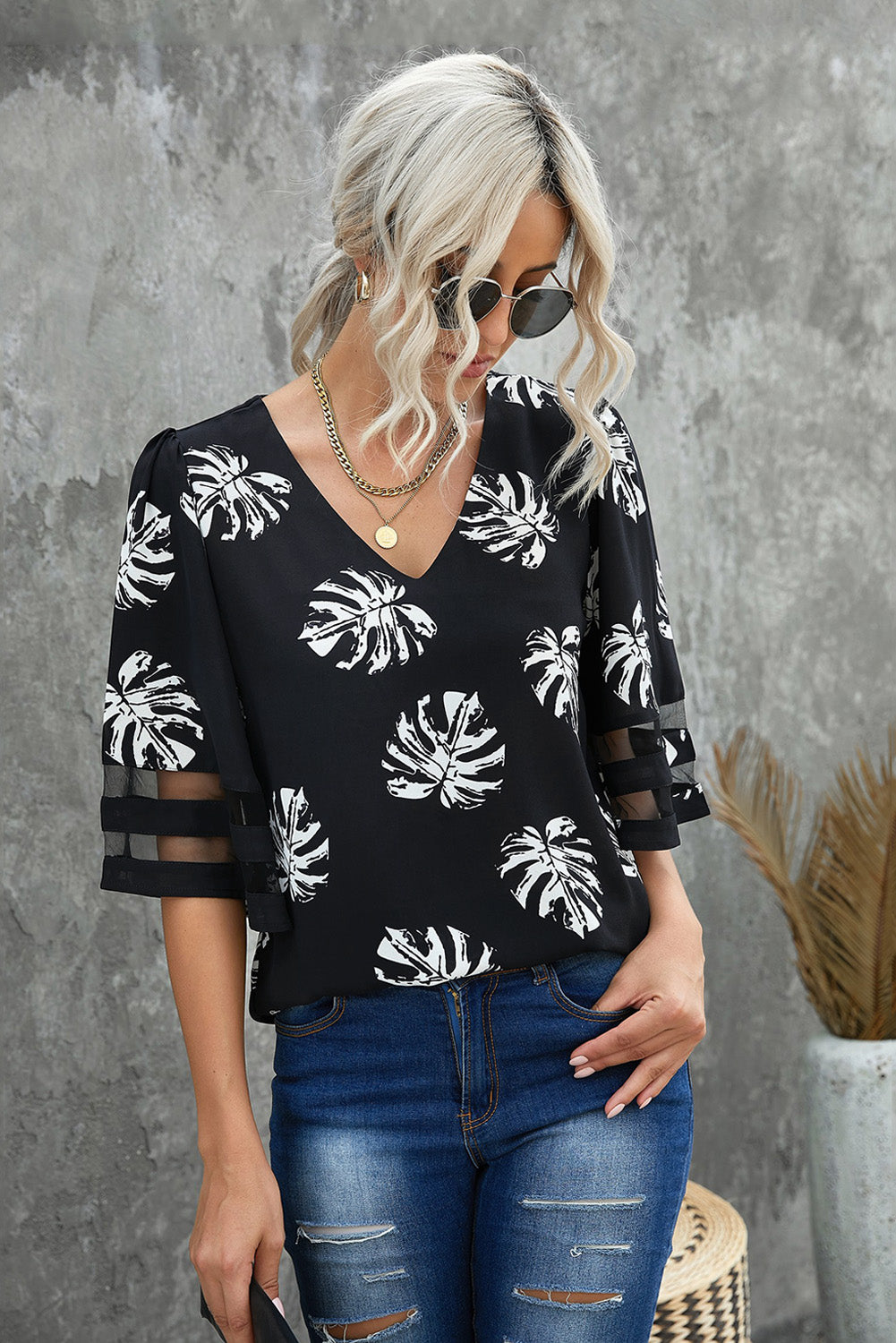 Botanical Print V-Neck Puff Sleeve Blouse