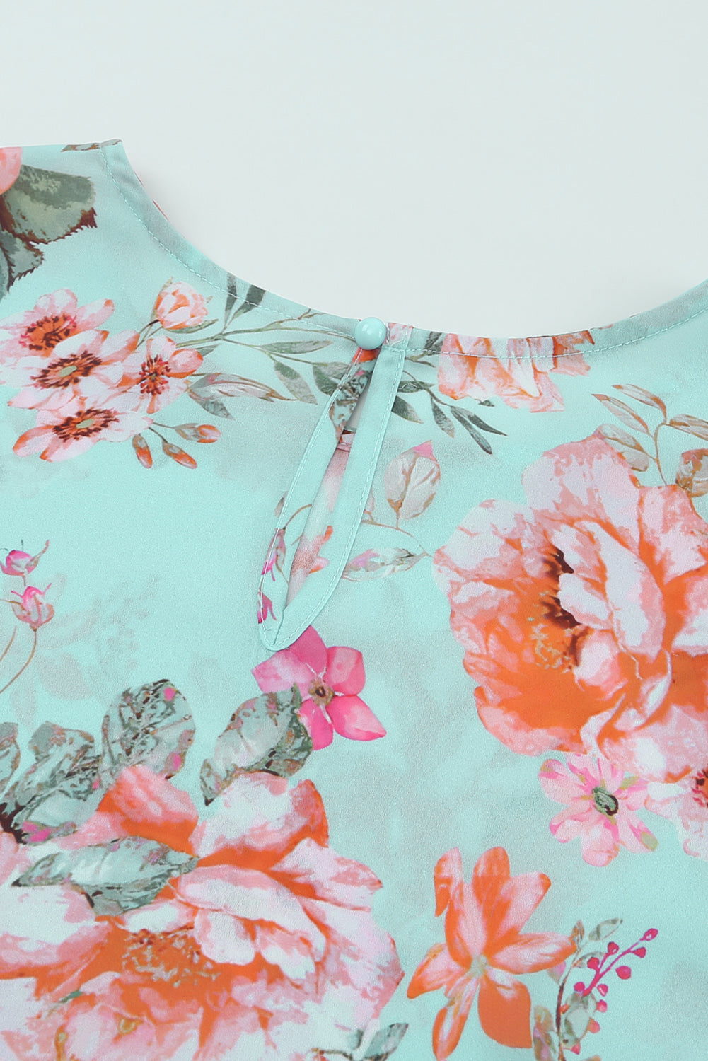 Blusa con cuello redondo y manga abullonada floral de Summer Lover