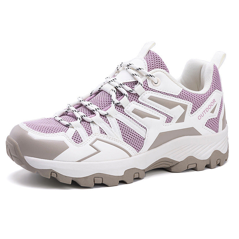 Outdoor Sports Hiking Shoes With Anti Slip And Wear-resistant Properties