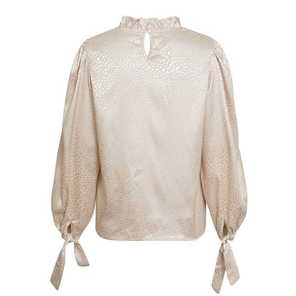 Long sleeve jacquard top with wood ears