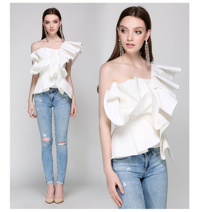 Ruffled sleeveless shirt