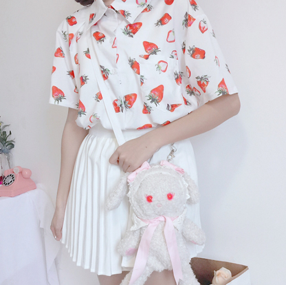 Loose fruit strawberry print short sleeve shirt