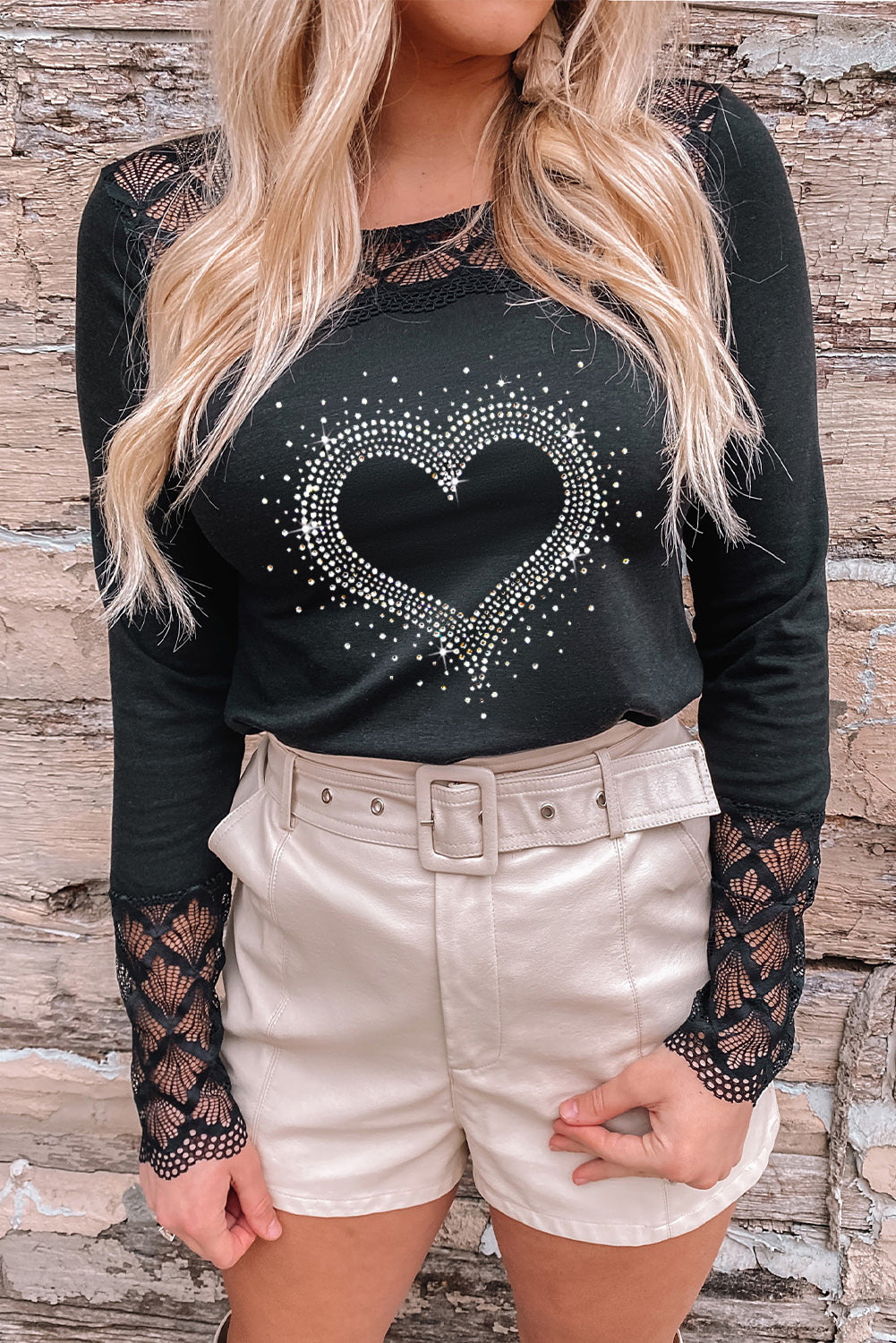 Blouse Col Rond Ajouré Graphique Coeur