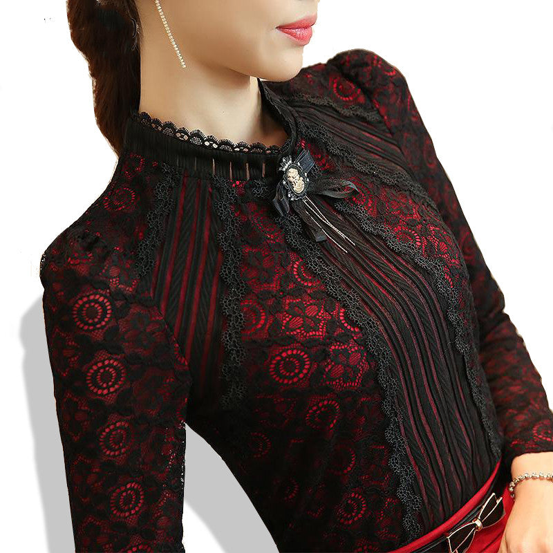 Spring and Autumn New Lace bottoming shirt