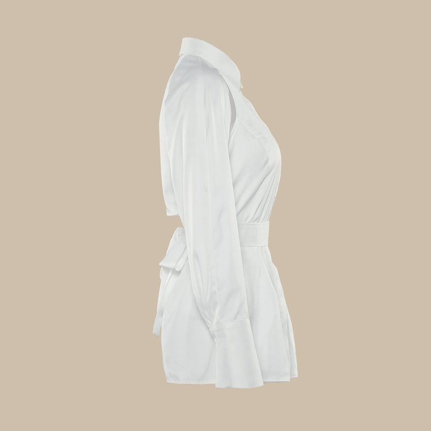 Chemise blanche slim à manches longues et à la taille