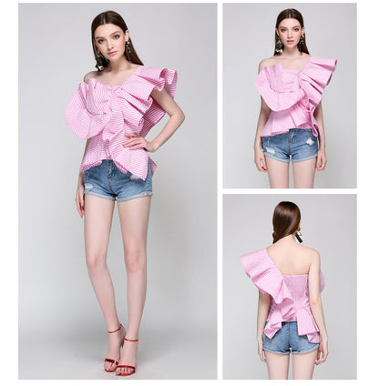 Ruffled sleeveless shirt