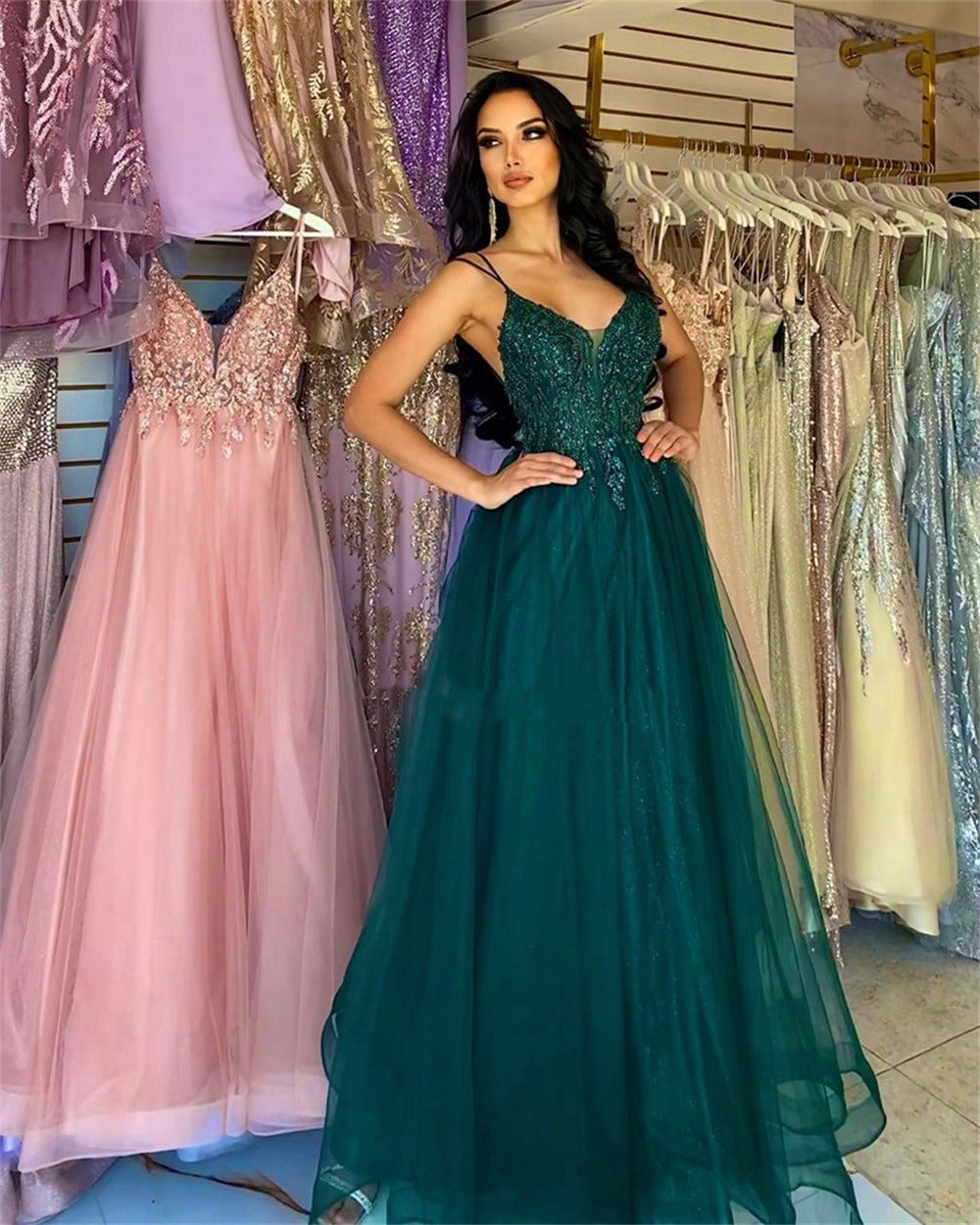 Vestido de noche de anfitrión de banquete verde oscuro