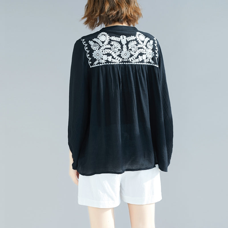 Chemise ample femme oversize avec pompons et broderies 