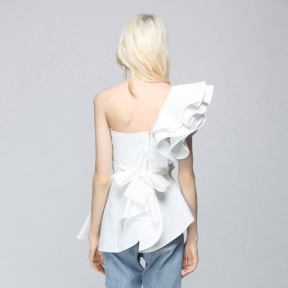 Irregular one-shoulder sleeve tube top shirt