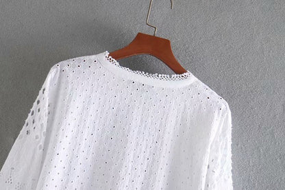 Chemise laminée avec broderie découpée à manches longues et col montant