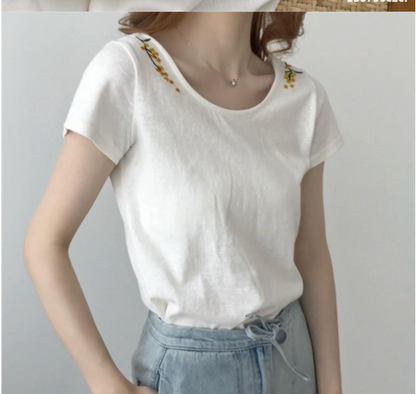 Knitted Cool Round Neck Halter Embroidered Short Sleeves