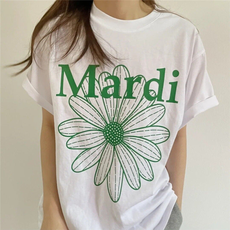 Flor verde Mujer de manga corta 21 años Nuevo diseño femenino Sense Ins Trend Flower T