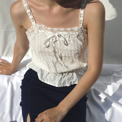 Cute Lace And Lace-Up Receiving Waist Belt Base Camisole