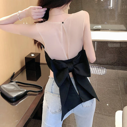 Women's Bottoming Off-shoulder Wrapped Chest With A Camisole And Jacket