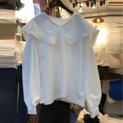 Baggy top with lantern sleeves