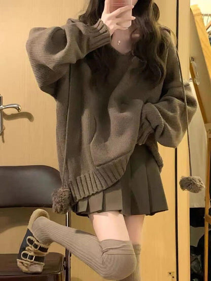 Winter Wear A Set Of Hooded Sweater Matching Slimming Pleated Skirt Two-piece Set