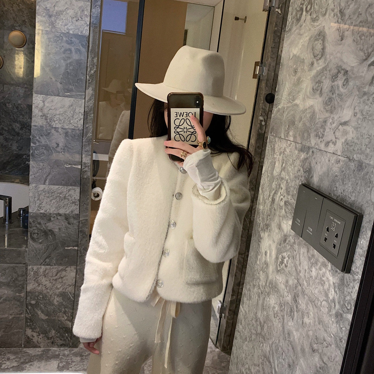 Women's short white mink velvet coat autumn and winter