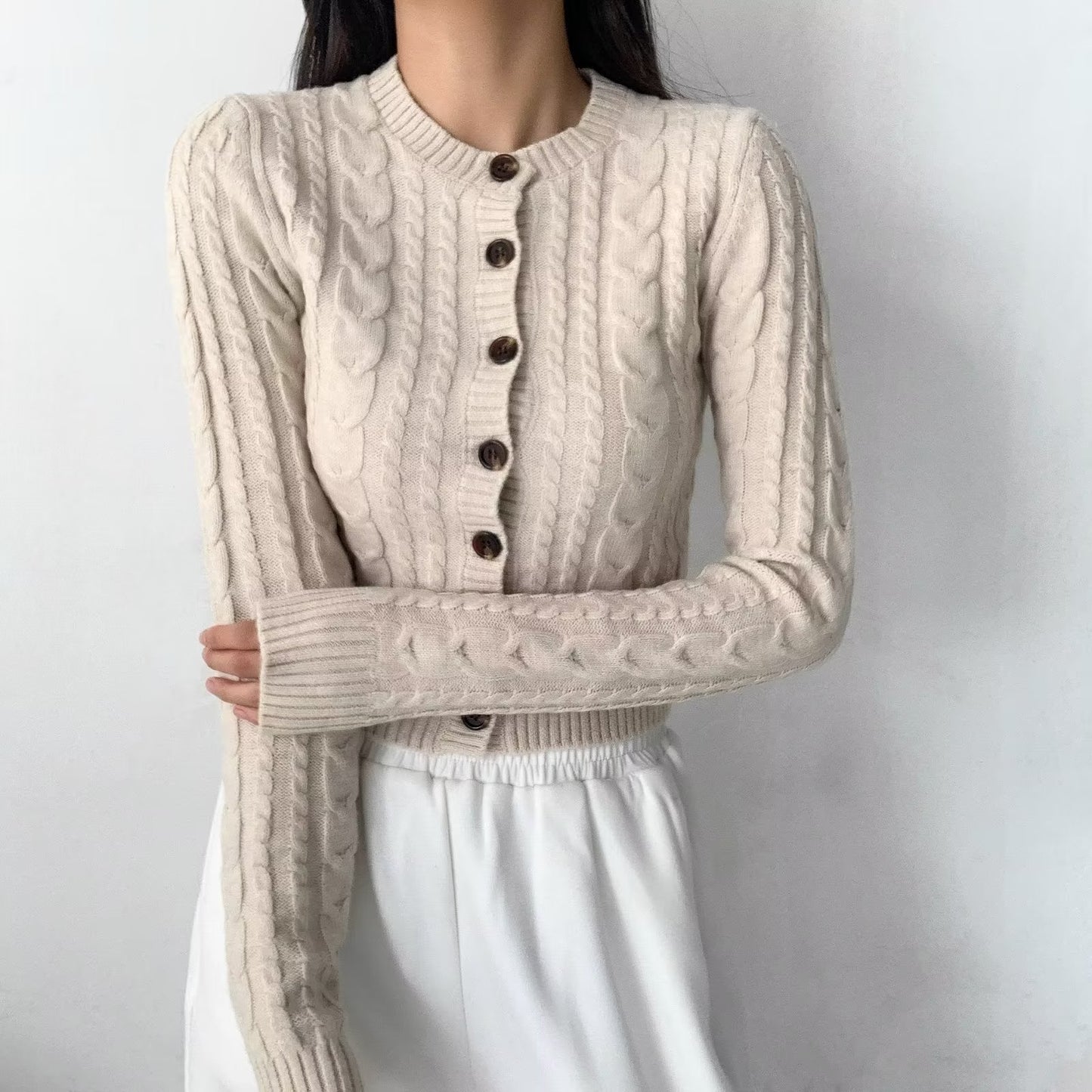 Pull à manches longues torsadé avec boutons rétro de style américain pour femmes