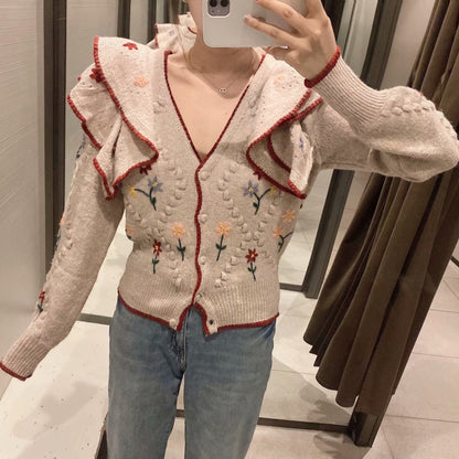 Veste femme avec cardigan tricoté brodé