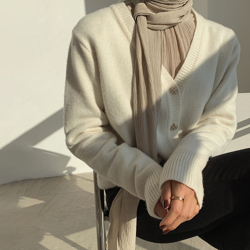 Round Neck Versatile Bottoming Shirt + Neck Scarf