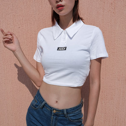 Camiseta con ombligo de sección corta ajustada con estampado de letras y cuello POLO para mujer