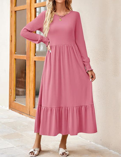 Robe mi-longue smockée à manches longues et col rond pour femme