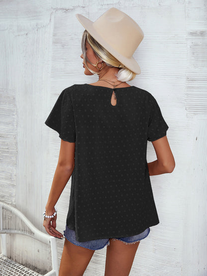 Blusa con manga acampanada y cuello redondo con lunares suizos