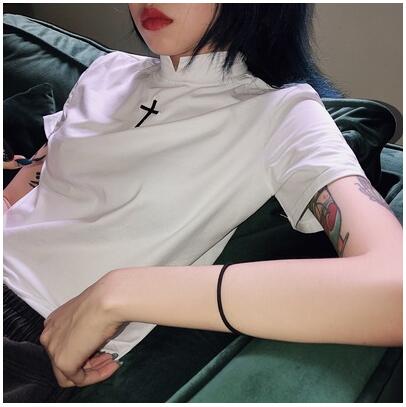 Cross T-shirt Female Net Red Shortsleeved Tide Small Stand Collar Handsome Hiphop Street Short Paragraph Pure Black Pure White