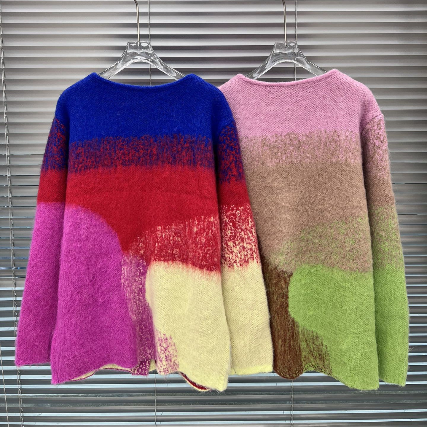 Mohair Gradient Color V-neck Knitted Cardigan Women