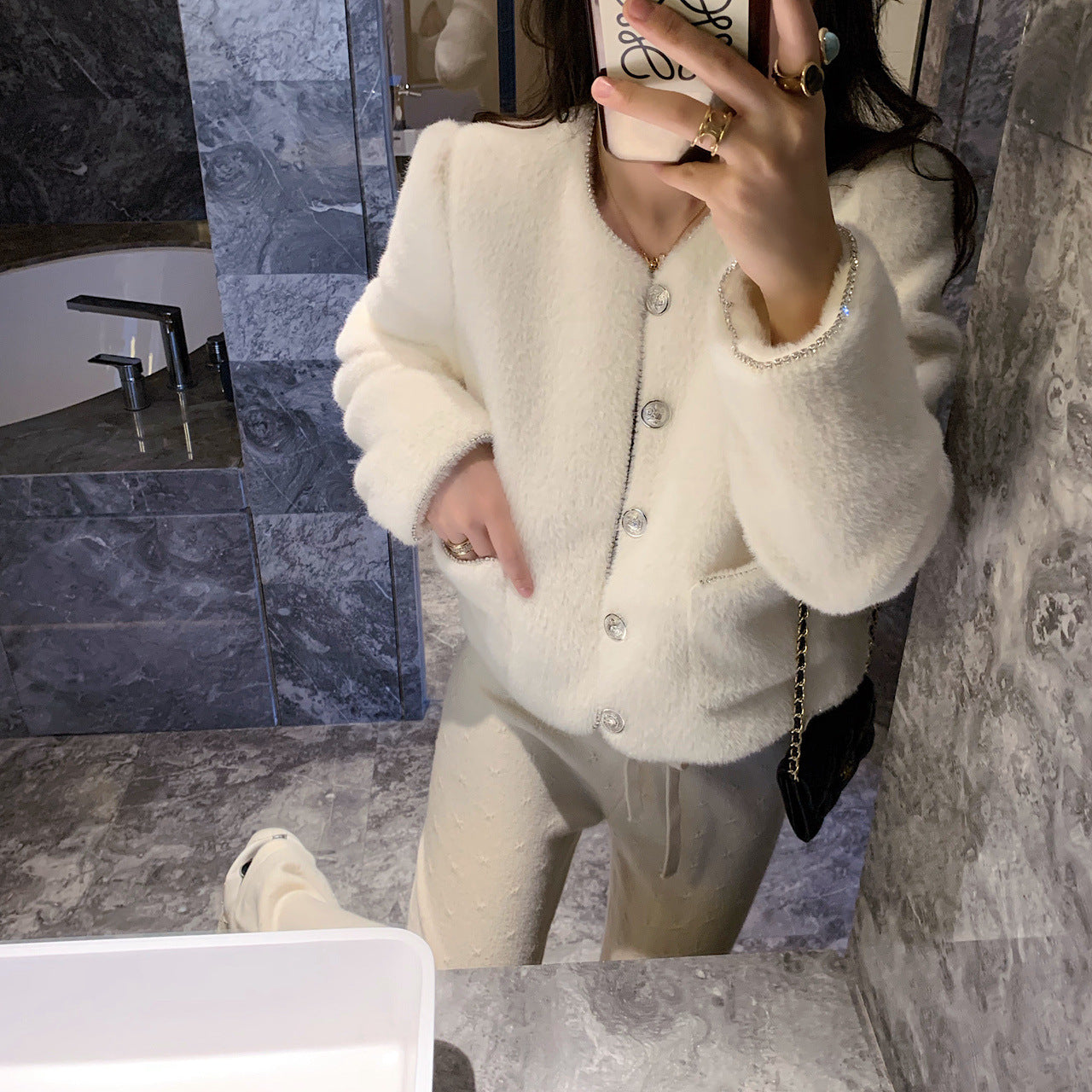 Women's short white mink velvet coat autumn and winter