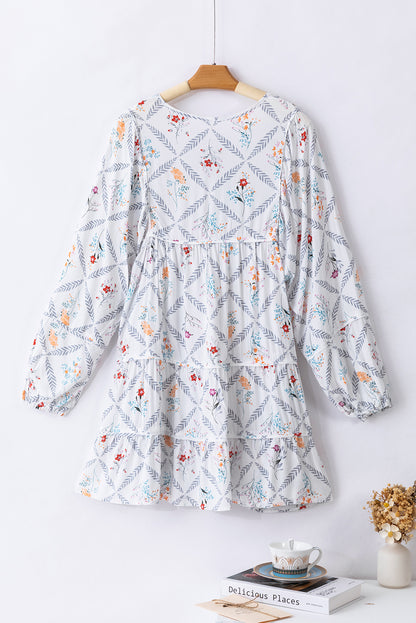 Robe blanche à volants et fleurs style Boho, cravate à pampilles, col fendu