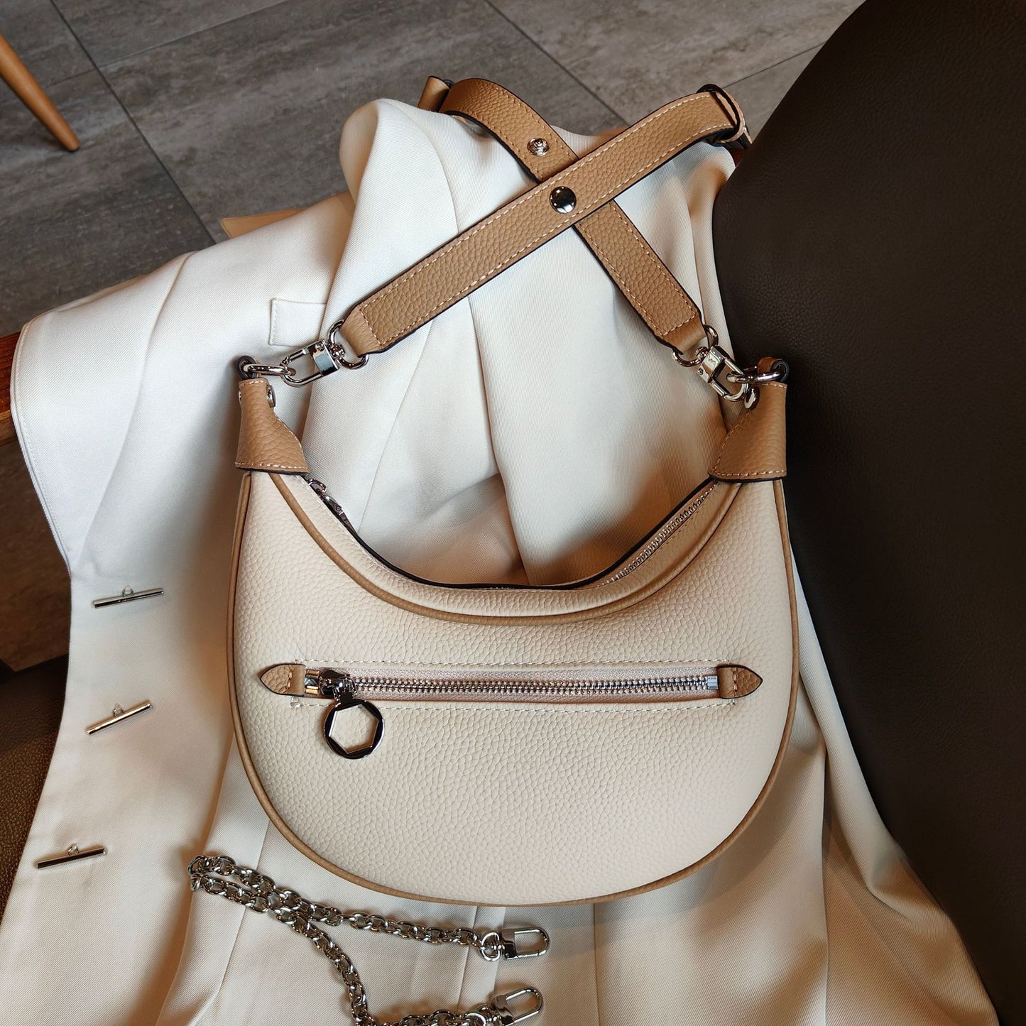 Bolso de hombro con cadena de piel de vaca para mujer de moda