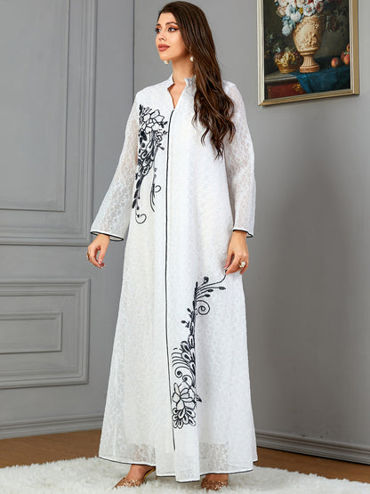 Robe de vêtements pour femmes avec appliques à paillettes