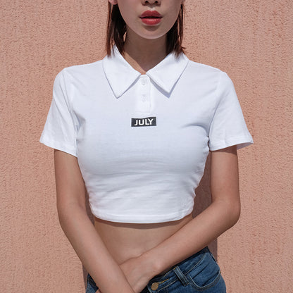 Camiseta con ombligo de sección corta ajustada con estampado de letras y cuello POLO para mujer