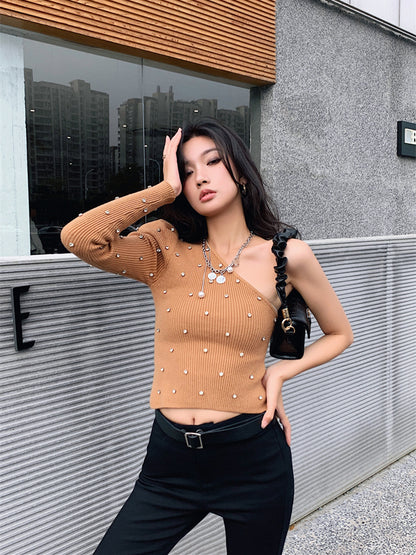 Nail drill off-shoulder short knitted sweater top