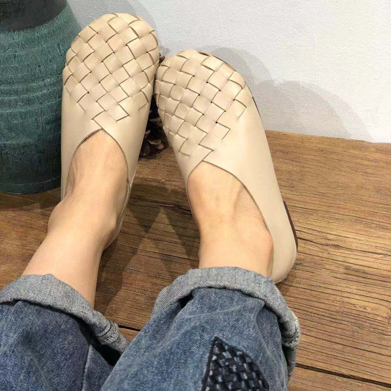 Retro Round Toe Flat Bottom Soft Cowhide Woven Women's Shoes