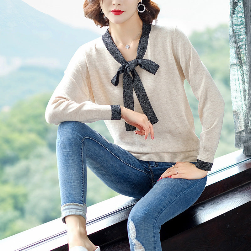 Bow tie round neck long sleeve knit top