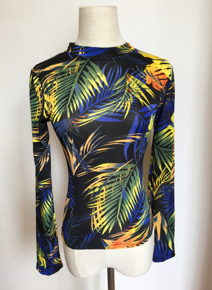 Ladies printed high neck stretch t-shirt