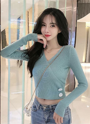 V-neck waist slimming knitted bottoming shirt