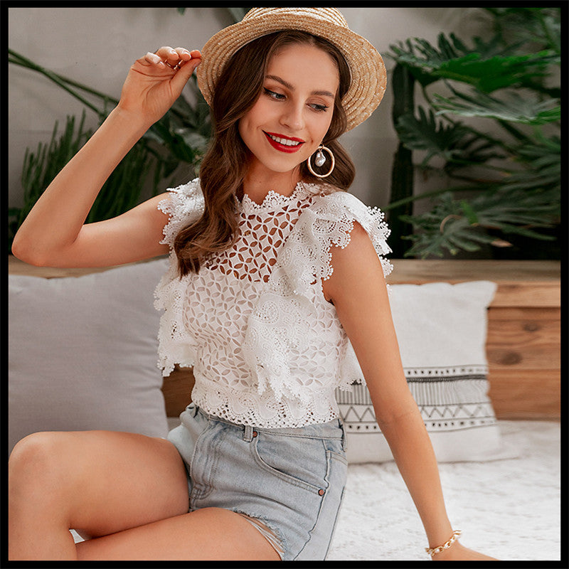 Women's lace sleeveless blouse