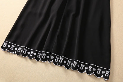 Wave V-neck Lantern Sleeve Embroidery Dress