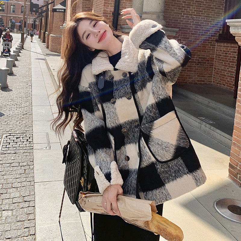 Black And White Lattice Pattern Lamb Wool Coat