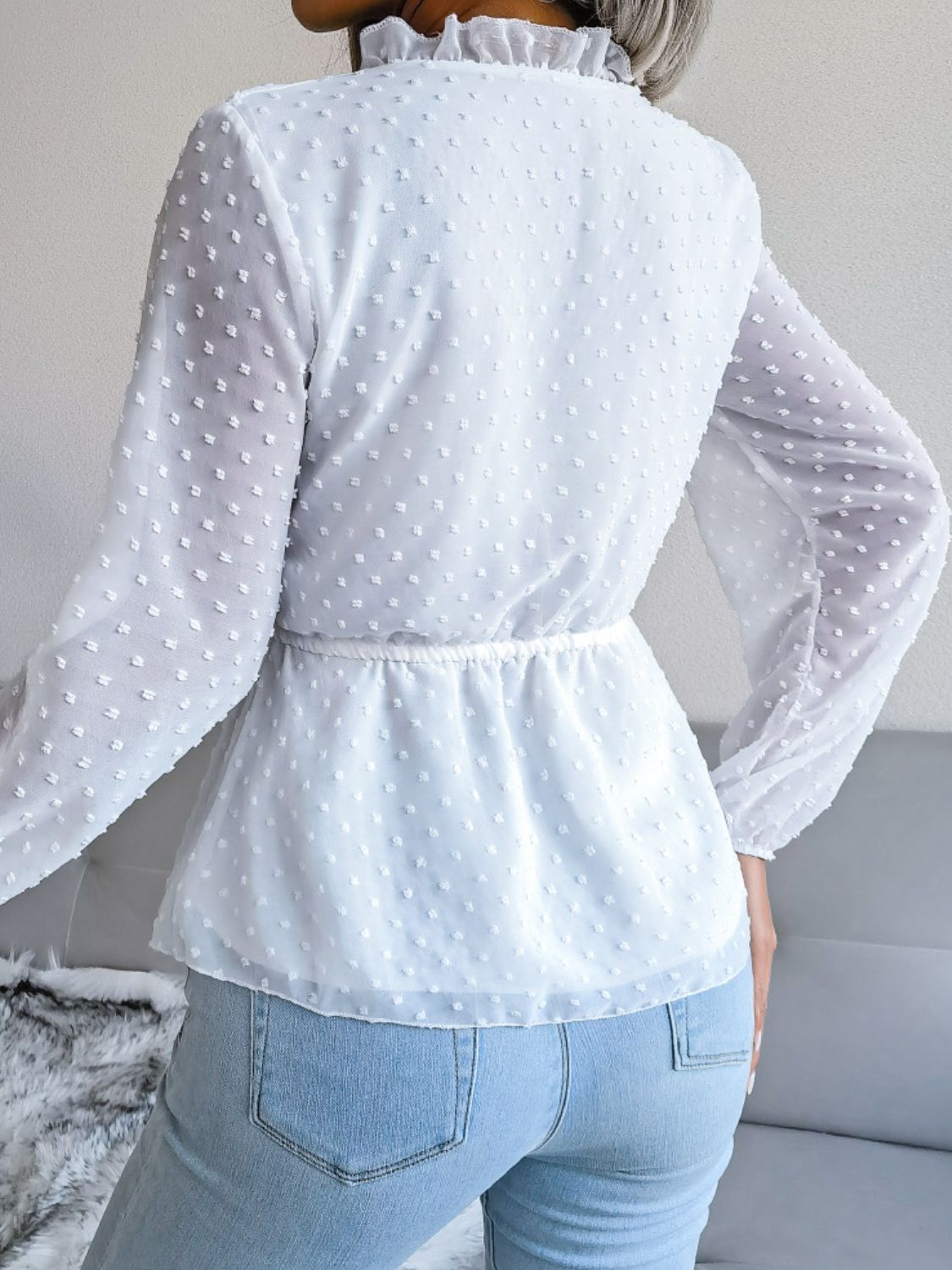 Blouse péplum à taille avec cordon de serrage et bordure à volants et pois suisses