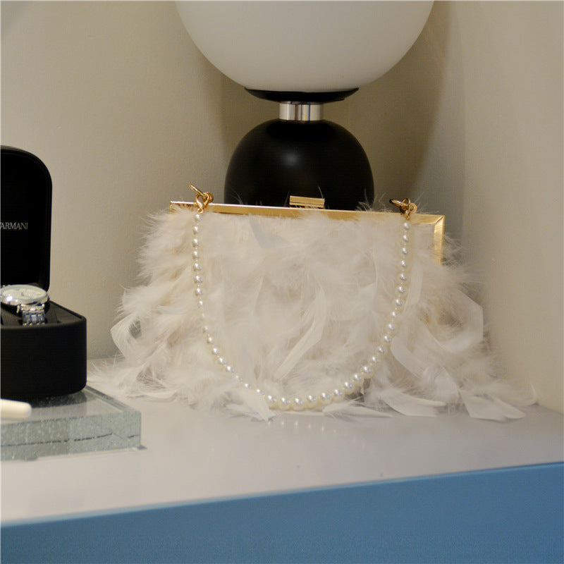 Cross-slung Hand With Female Bag Ostrich Hair Pearl Chain On One Shoulder