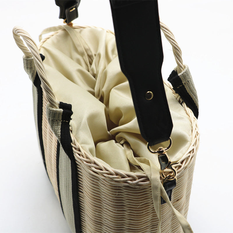 Rattan Woven One-shoulder Messenger Bag