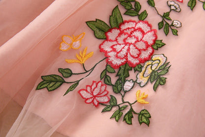 Positioning Embroidery Flower Mesh Large Swing Dress